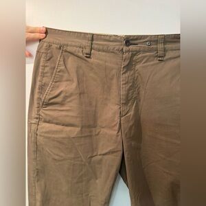 Men’s Lululemon Pants size 30 khaki ABC
